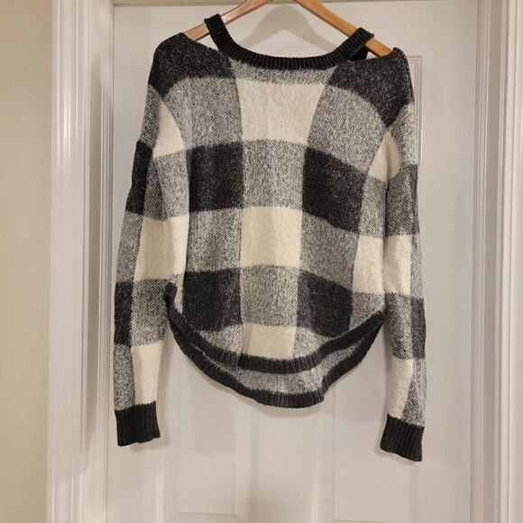 Express buffalo check sweater gray size small NWOT - Picture 2 of 6